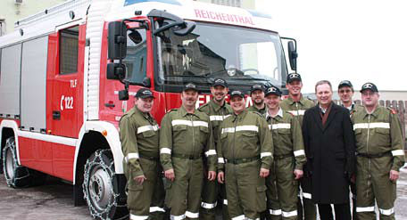 Übergabe des neuen Tanklöschfahrzeuges 2008